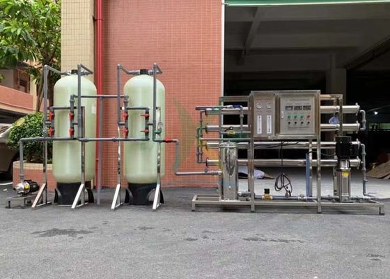 Penjualan Panas 2000L / H Sistem Reverse Osmosis Air Industri Filter Air Minum Pabrik Pemurnian Air