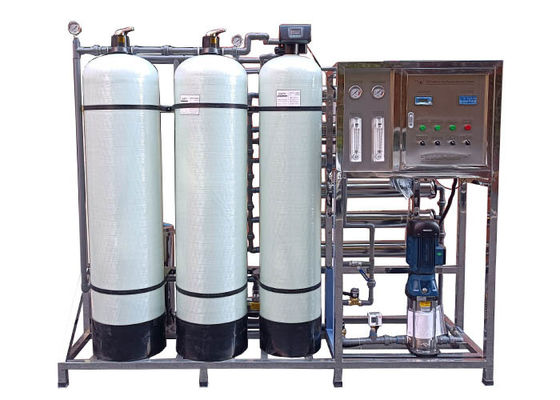 Penjualan Panas 1500L / H Sistem Reverse Osmosis Sistem Pengolahan Air Sumur Pemurnian Air Tanaman