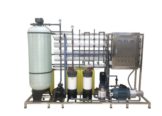Sistem Desalinasi Air Laut Garam 500LPH Reverse Osmosis Pengolahan Filter Air Minum Pabrik RO